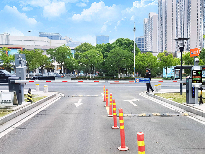 某小區采用 “安快” 車牌識別系統案例